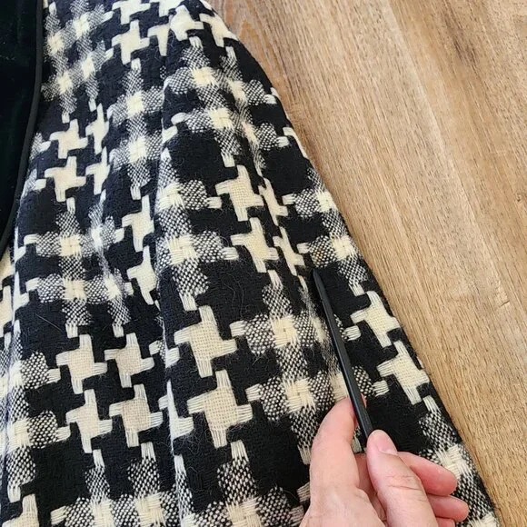 Vintage Escada Plaid Houndstooth Blazer Velvet Collar Classic Wool Sz 42 - Picture 13 of 15